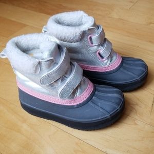 gymboree duck boots